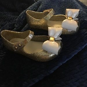 Mini Melissa toddler shoes sz 7